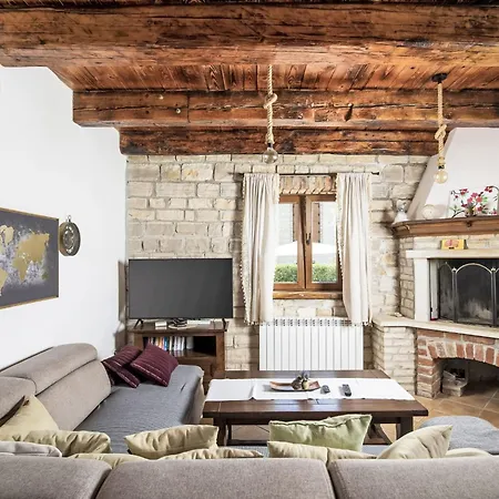 別荘 Paradis 6 Mit Whirlpool By Interhome Butkovići