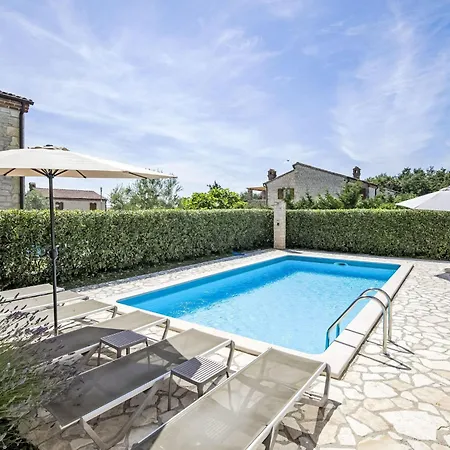 Paradis 6 Mit Whirlpool By Interhome *
